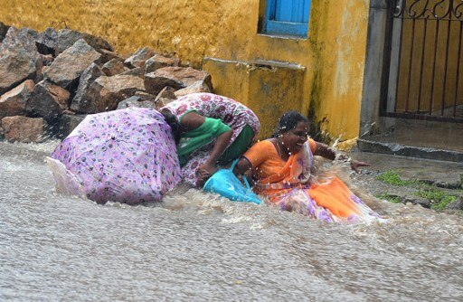 Rain kills 9 in Andhra; Hyderabad on edge, Mumbai reels too