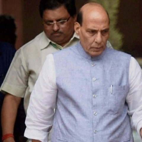 Demonetisation: Hardships may continue for month-and-a-half more, says Rajnath Singh Demonetisation: Hardships may continue for month-and-a-half more, says Rajnath Singh
