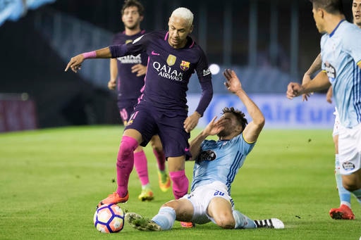 Celto Vigo stun Barcelona in seven-goal thriller Celto Vigo stun Barcelona in seven-goal thriller