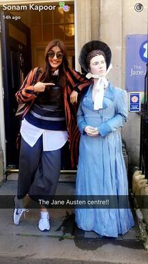 Sonam Kapoor SECRETLY vacationing with boyfriend in London?