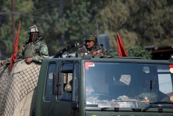 Pakistani troops resort to fresh shelling along LoC Pakistani troops resort to fresh shelling along LoC