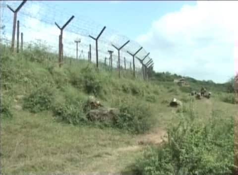 Pakistan again violates ceasefire, targets seven Indian posts with automatic guns