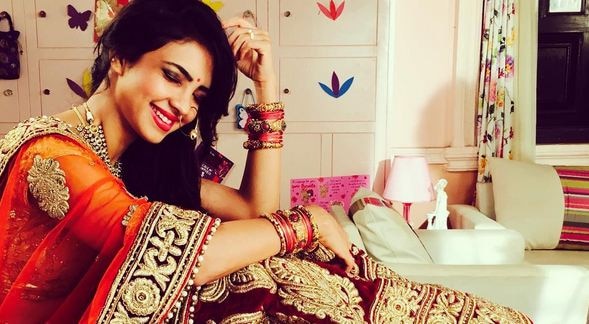 CONGRATULATIONS: TV actress Pooja Banerjee gets ENGAGED CONGRATULATIONS: TV actress Pooja Banerjee gets ENGAGED