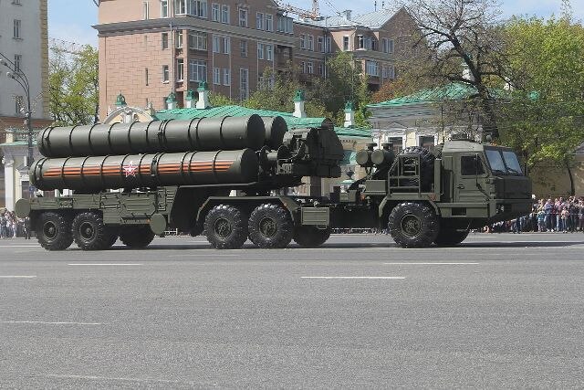 India to buy gamechanger S-400 air defence system from Russia : Here's everything about the weapon India to buy gamechanger S-400 air defence system from Russia : Here's everything about the weapon