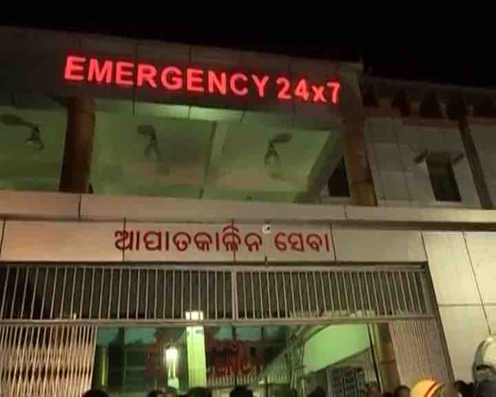 22 killed as major fire breaks out in ICU ward at Bhubaneswar hospital