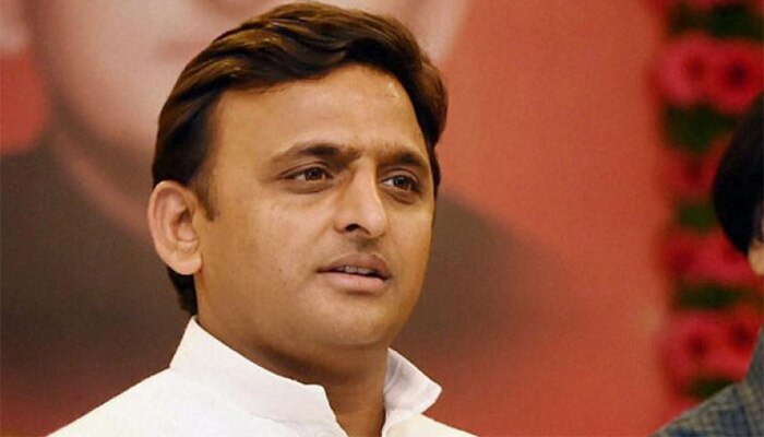 Demonetisation caused hardships to farmers, labourers: Akhilesh Yadav Demonetisation caused hardships to farmers, labourers: Akhilesh Yadav