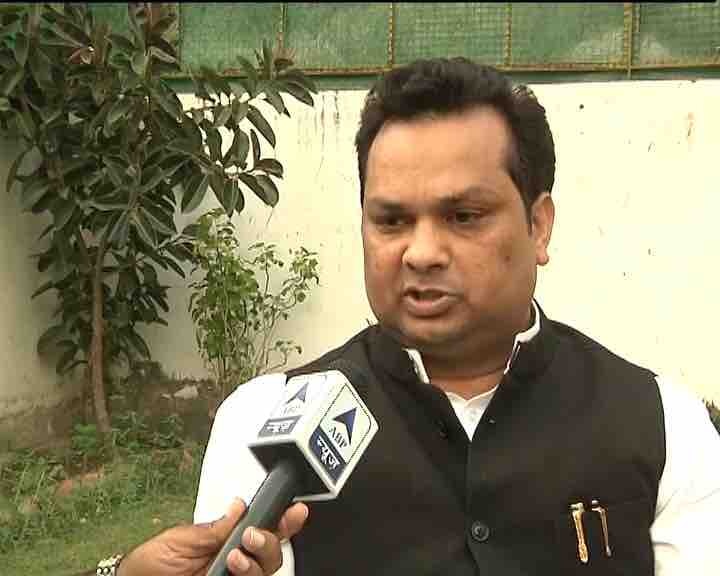 Was slapped by party leader Pawan Pandey at CM's residence: SP MLC Ashu Malik Was slapped by party leader Pawan Pandey at CM's residence: SP MLC Ashu Malik