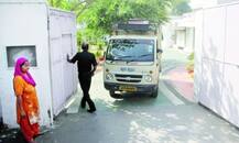 Battle rages, Mulayam looks outside