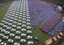 Diwali Bonanza: Surat firm gifts 400 flats,1260 cars as bonus to its employees