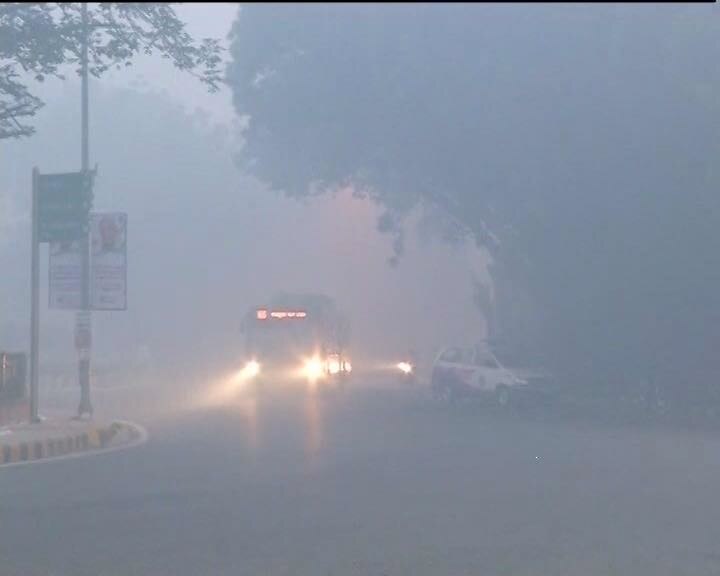 Diwali aftermath: Delhi, Mumbai, Chennai choked; zero visibility on roads due to smoke