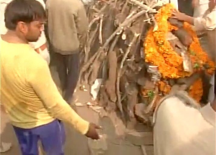 OROP suicide: Subedar Kishan Grewal’s last rites performed OROP suicide: Subedar Kishan Grewal’s last rites performed