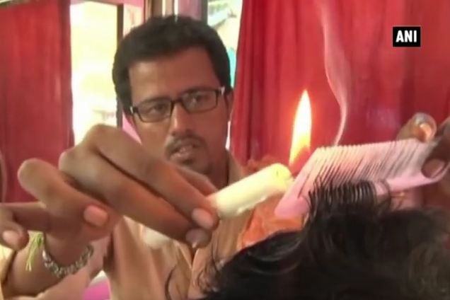 Viral Video: Barber cut the hair with flames Viral Video: Barber cut the hair with flames