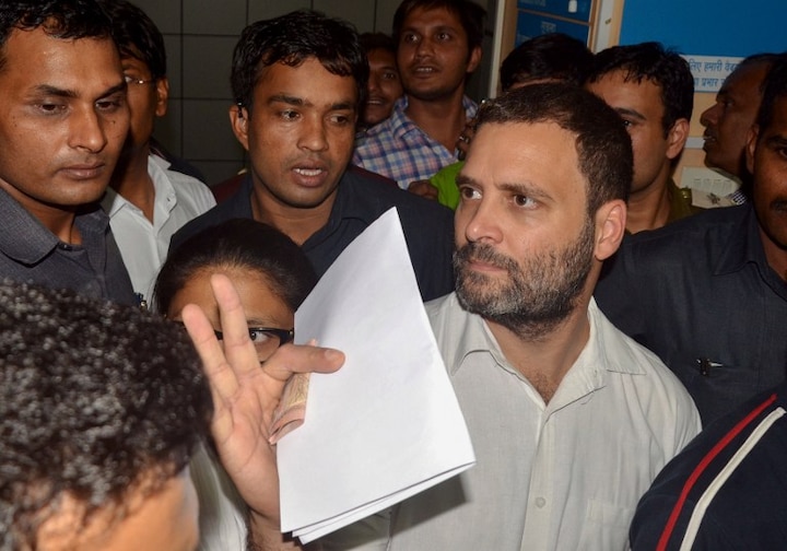 Demonetisation: Rahul Gandhi reaches bank to withdraw Rs 4000, says 
