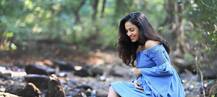 Manasi Parekh Looks Gorgeous While Flaunting Her BABY BUMP In A Photoshoot