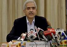 Demonetisation: Govt relaxes rules for farmers & families with weddings