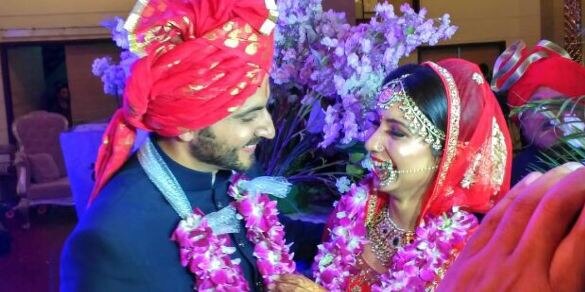 Vinny Arora's first message to hubby Dheeraj Dhoopar post-wedding Vinny Arora's first message to hubby Dheeraj Dhoopar post-wedding