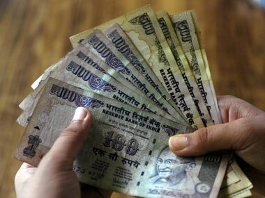 Rupee hits all-time low of 68.86 against US dollar Rupee hits all-time low of 68.86 against US dollar