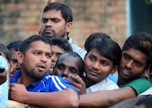 Demonetisation: Long queues outside banks a 'serious issue', says SC