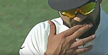 After Faf du Plessis, British tabloid alleges Virat Kohli of ball tampering