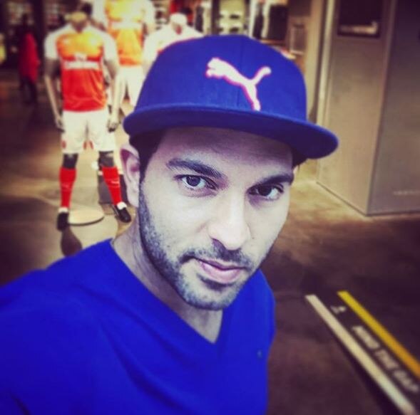 Yuvraj Singh shocked at his own dressing style Yuvraj Singh shocked at his own dressing style