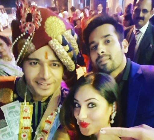 First picture from Gaurav Khanna and Akanksha Chamola's wedding is here  First picture from Gaurav Khanna and Akanksha Chamola's wedding is here