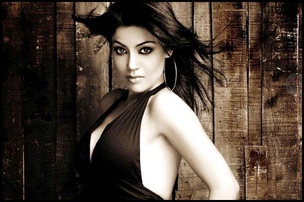 Debina 'excited' to play double role on TV Debina 'excited' to play double role on TV