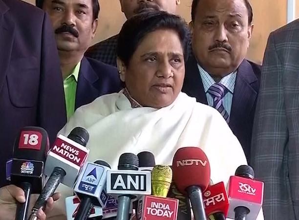 Lucknow Metro: SP inaugurated incomplete work to impress people, says Mayawati Lucknow Metro: SP inaugurated incomplete work to impress people, says Mayawati