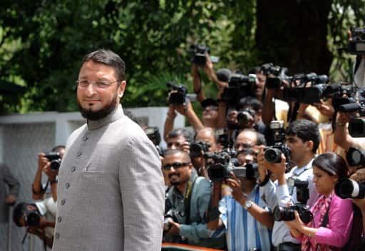 Modi considers himself as sultan & everyone else as his ghulams: Asaduddin Owaisi Modi considers himself as sultan & everyone else as his ghulams: Asaduddin Owaisi