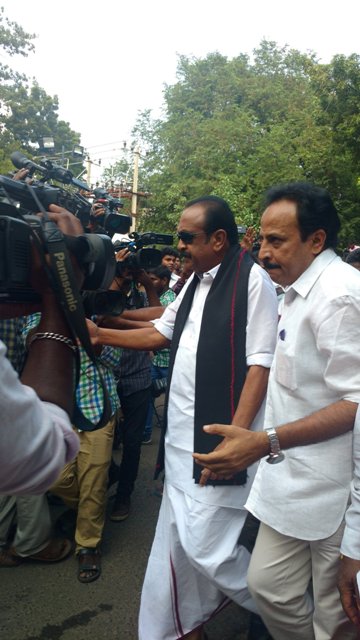 J Jayalalithaa's health: Tamil Nadu CM 'very critical', thousands outside Apollo hospital