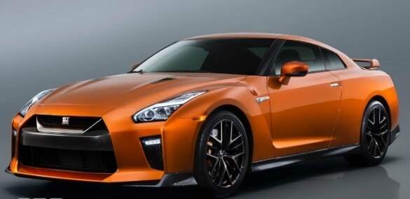 Nissan launches GT-R at Rs 1.99 crore Nissan launches GT-R at Rs 1.99 crore