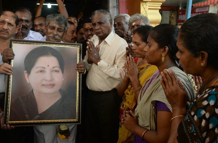 J Jayalalithaa's health: Tamil Nadu CM 'very critical', thousands outside Apollo hospital J Jayalalithaa's health: Tamil Nadu CM 'very critical', thousands outside Apollo hospital