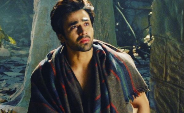 SHOCKING: Pearl V Puri ADMITTTED in hospital after getting ANXIETY ATTACK SHOCKING: Pearl V Puri ADMITTTED in hospital after getting ANXIETY ATTACK