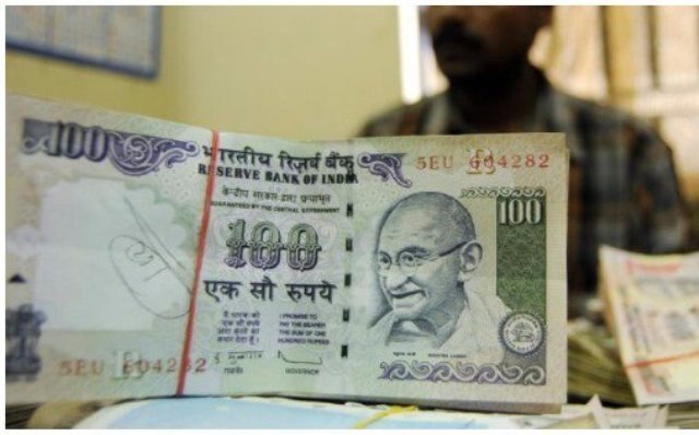 New Rs 100 notes from RBI soon, older notes to continue New Rs 100 notes from RBI soon, older notes to continue