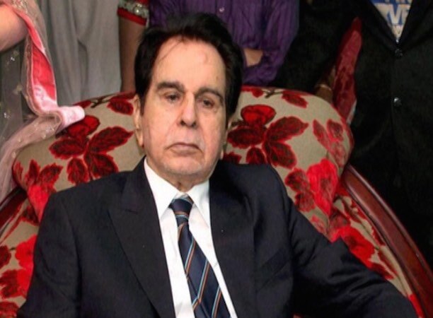 Veteran actor Dilip Kumar admitted to Lilavati Hospital, doing fine Veteran actor Dilip Kumar admitted to Lilavati Hospital, doing fine