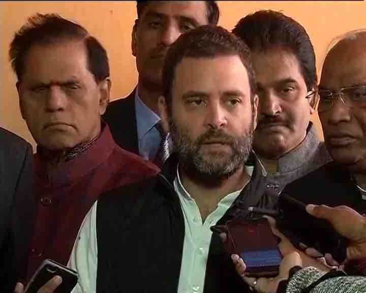 Demonetisation: 'Paytm means Pay To Modi', says Rahul Gandhi Demonetisation: 'Paytm means Pay To Modi', says Rahul Gandhi