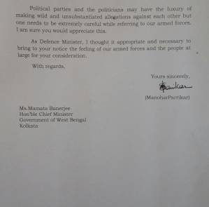 Defence Minister Parrikar writes letter to Mamata, slams her for dragging Army into controversy