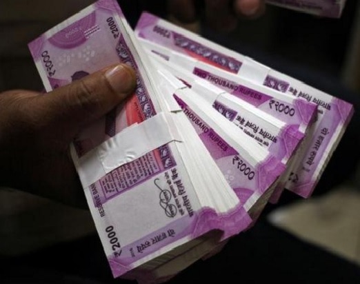 Only half of total value of demonetised notes can be supplied by December 30 : Report Only half of total value of demonetised notes can be supplied by December 30 : Report