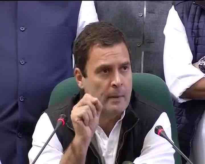 BJP hits back at Rahul's 'bathroom' jibe at Modi, says Congress VP 'behaves as per his standards' BJP hits back at Rahul's 'bathroom' jibe at Modi, says Congress VP 'behaves as per his standards'