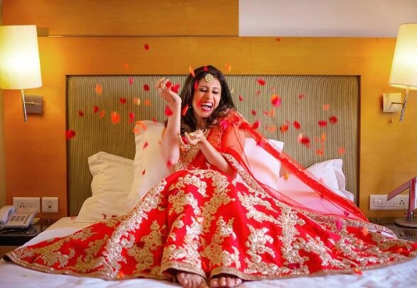 Kishwer Merchantt expresses her feelings post-marriage, says she feels on top of the world Kishwer Merchantt expresses her feelings post-marriage, says she feels on top of the world