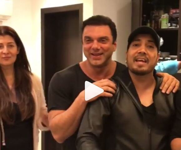 WATCH: Salman Khan's ex-girlfriend Sangeeta Bijlani spotted at Sohail Khan's birthday bash WATCH: Salman Khan's ex-girlfriend Sangeeta Bijlani spotted at Sohail Khan's birthday bash