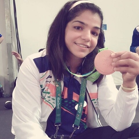 Definitely want a biopic, says wrestler Sakshi Malik Definitely want a biopic, says wrestler Sakshi Malik