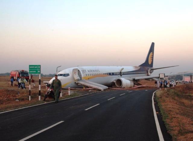 Goa: Jet Airways flight 9W 2374 veers off runway at Dabolim airport Goa: Jet Airways flight 9W 2374 veers off runway at Dabolim airport