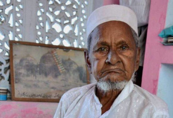 The oldest litigant in the Babri Masjid row, Hashim Ansari, died on July 20 in Ayodhya, the very town where a mob razed the 16th century mosque.