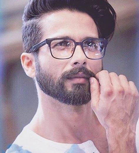 Shahid Kapoor shares first image of daughter Misha Shahid Kapoor shares first image of daughter Misha