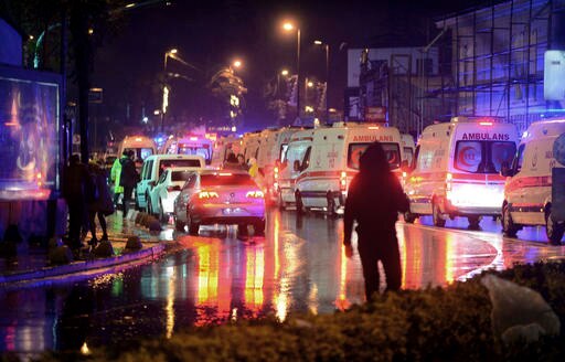 Istanbul attack: 39 killed as gunman 'dressed as Santa' opens fire at nightclub in Turkey Istanbul attack: 39 killed as gunman 'dressed as Santa' opens fire at nightclub in Turkey