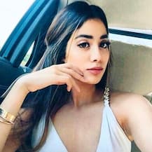 Sridevi\'s Daughter Jhanvi Kapoor Stuns In Her Latest Photoshoot, Is She All Ready For Bollywood Debut?
