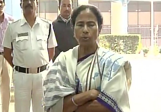 Stung by MP Sudip Bandopadhyay's arrest, Mamata challenges PM Modi to arrest her Stung by MP Sudip Bandopadhyay's arrest, Mamata challenges PM Modi to arrest her