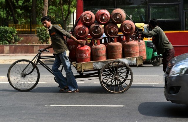 Discount on online payment of LPG cylinder Discount on online payment of LPG cylinder