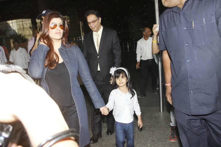 Well, mommy Twinkle held her handle and she walks calmly . (IMAGE COURTESY: MANAV MANGLANI)