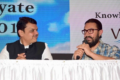 Following the success of a pilot edition of the Satyamev Jayte Water Cup 2016 in three 'talukas' of Maharashtra, which helped create a storage capacity of 1,368 crore litres of water last year, the 2017 edition is expanding to 30 'talukas' of Maharashtra. (IMAGE COURTESY: SOLARIS)